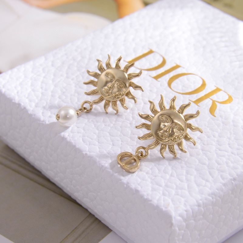 chr1st1an D10r earrings